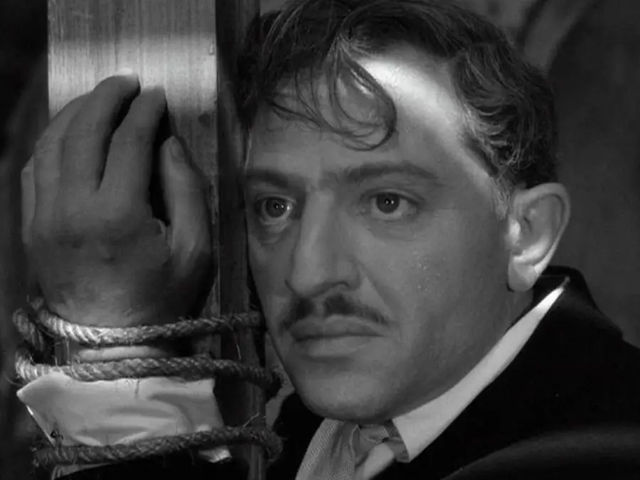 The Perfect Crime (Film): Rififi and Its Imitators slide 34